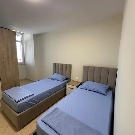 Velora Stays- Beachfront Appartamento Golem (Tirana)