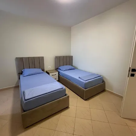 Velora Stays- Beachfront